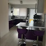 アパート Bel Spacieux Et Lumineux De 100m2 Au 3e Etage Avec Ascenseur -a 5mn A Pied Du Parc Des Expositions Congres De Et Eng Et 10mn Du Centre Place Parking Devant L'immeuble