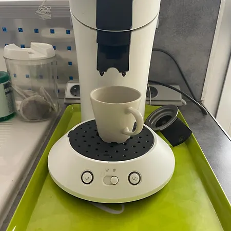 Bel Spacieux Et Lumineux De 100m2 Au 3e Etage Avec Ascenseur -a 5mn A Pied Du Parc Des Expositions Congres De Et Eng Et 10mn Du Centre Place Parking Devant L'immeuble Lejlighed *